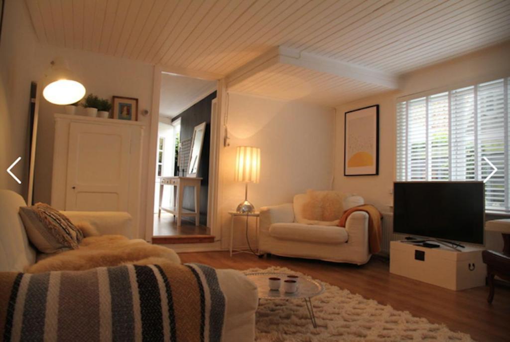 Mary'S Zomerhuis Villa แบร์เคน ภายนอก รูปภาพ
